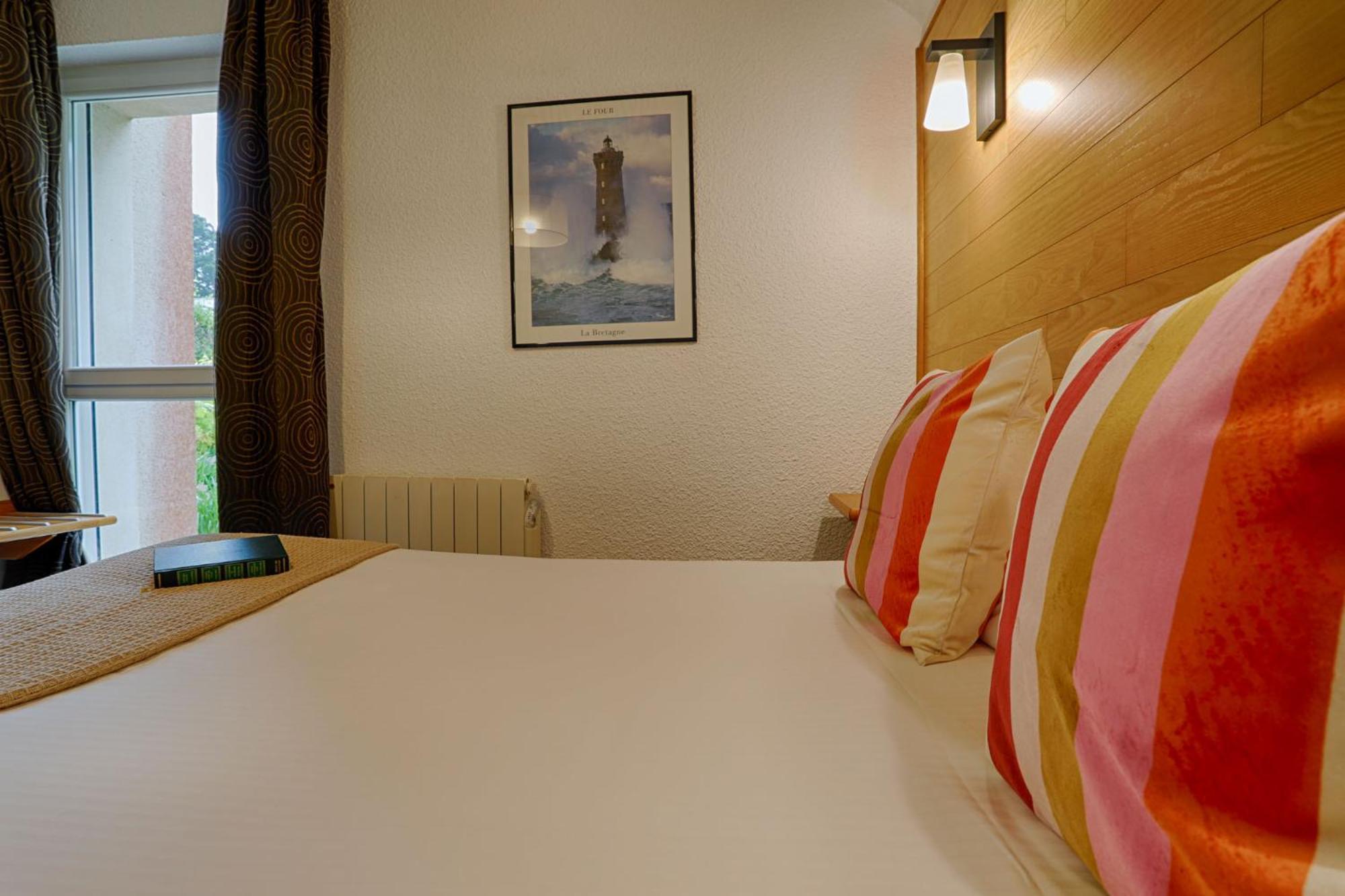 Hotel Le Branhoc - Brit Hotel Auray Esterno foto