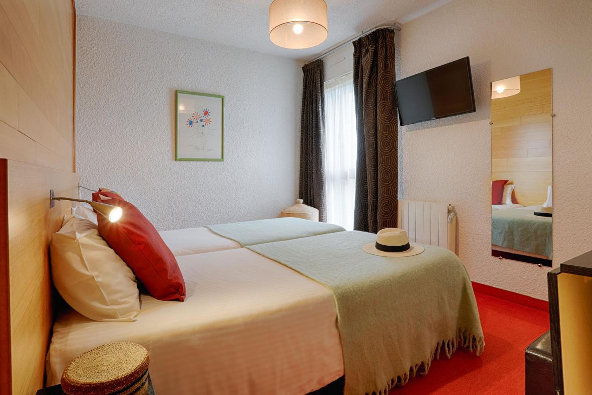 Hotel Le Branhoc - Brit Hotel Auray Esterno foto