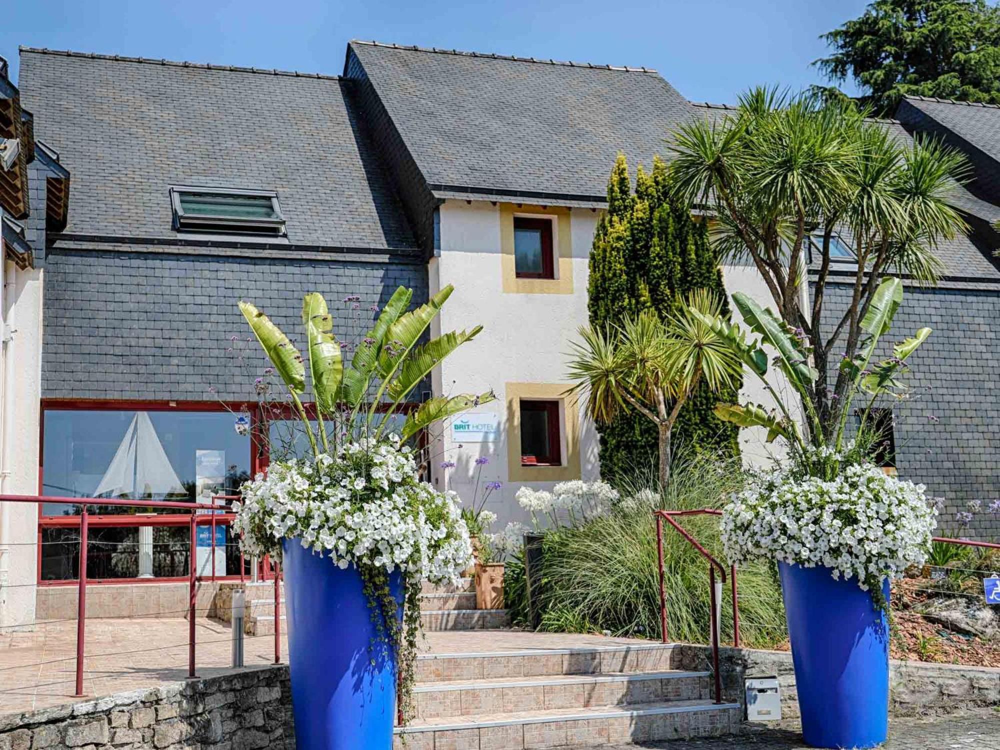Hotel Le Branhoc - Brit Hotel Auray Esterno foto