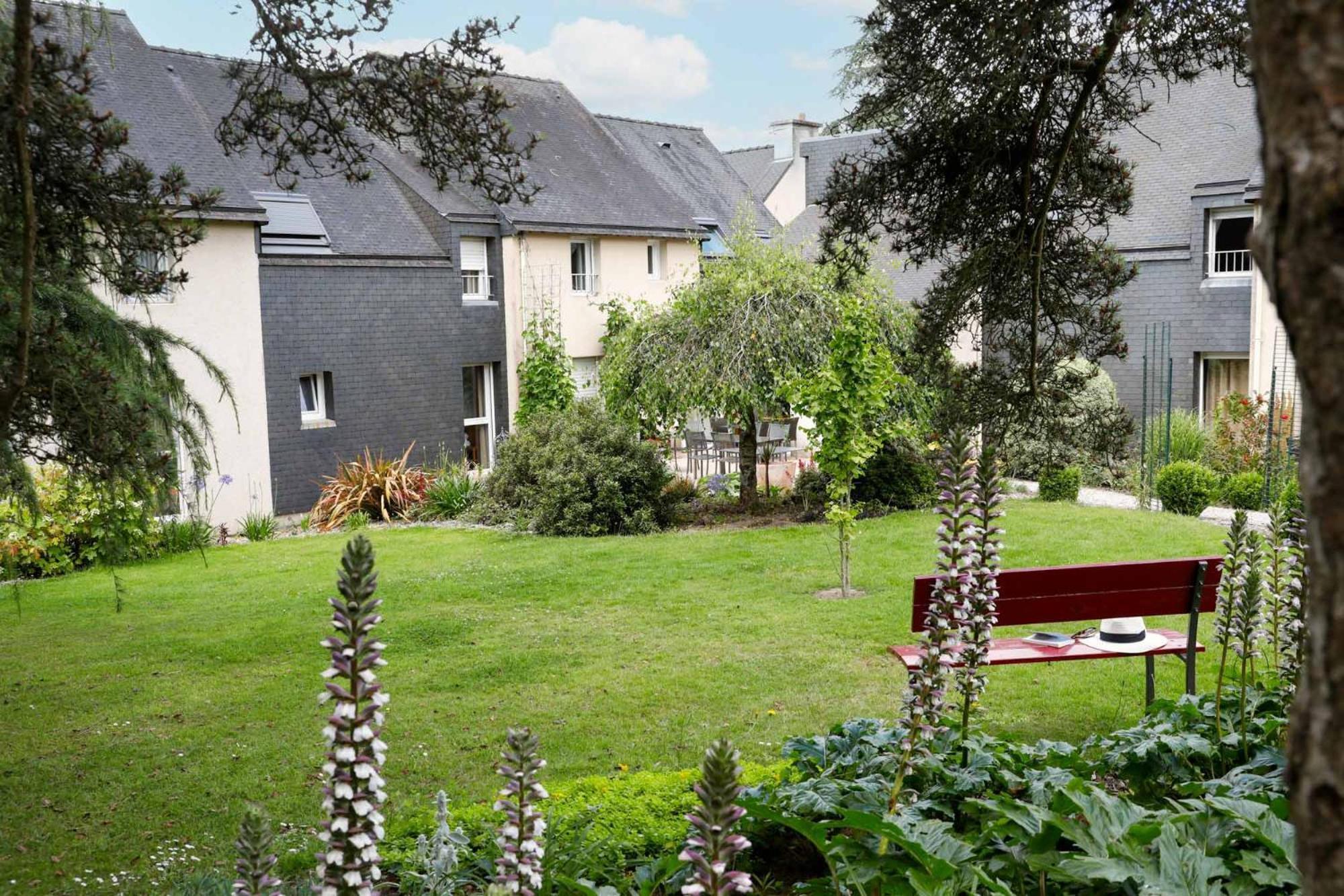 Hotel Le Branhoc - Brit Hotel Auray Esterno foto