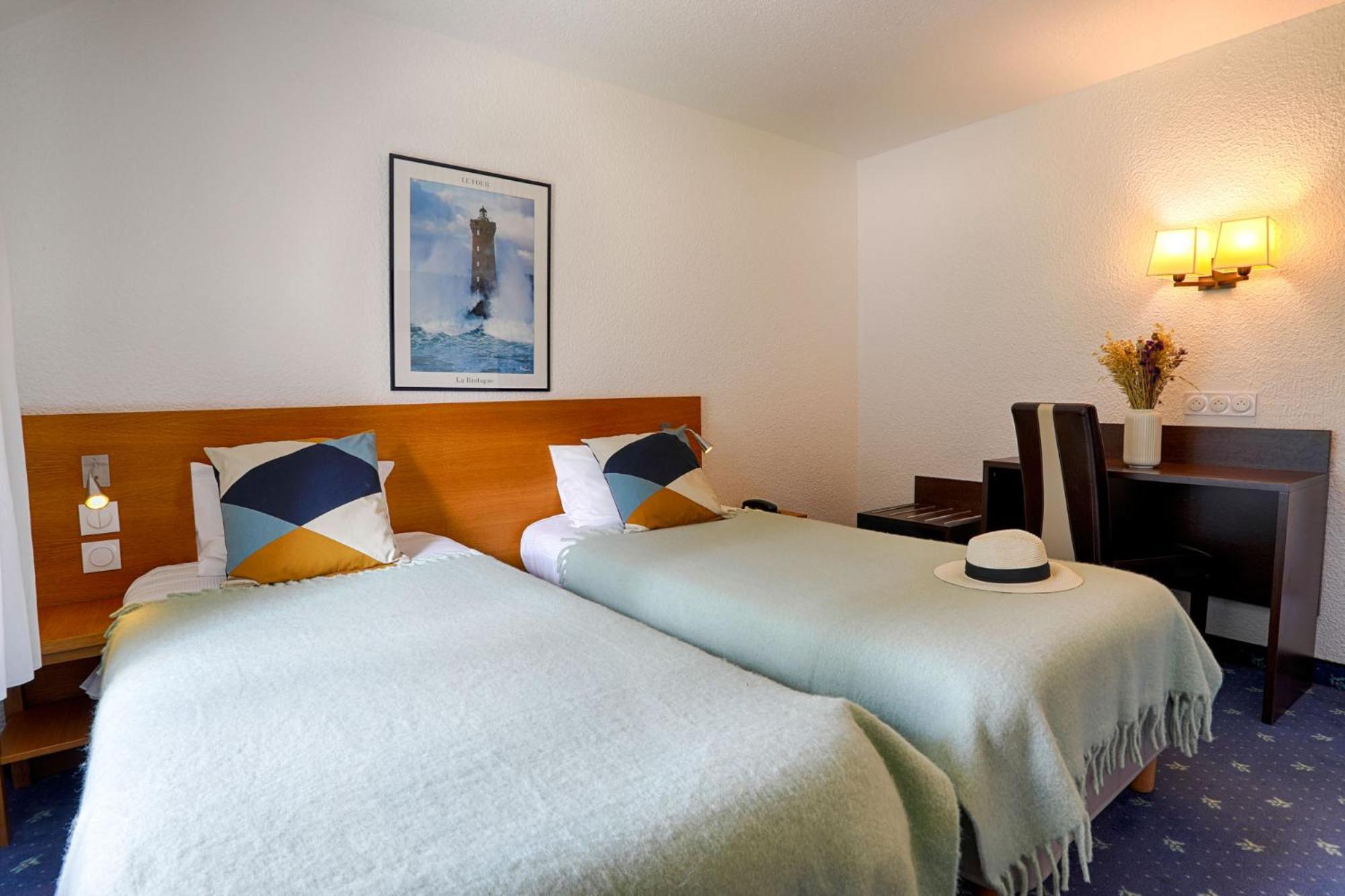 Hotel Le Branhoc - Brit Hotel Auray Esterno foto