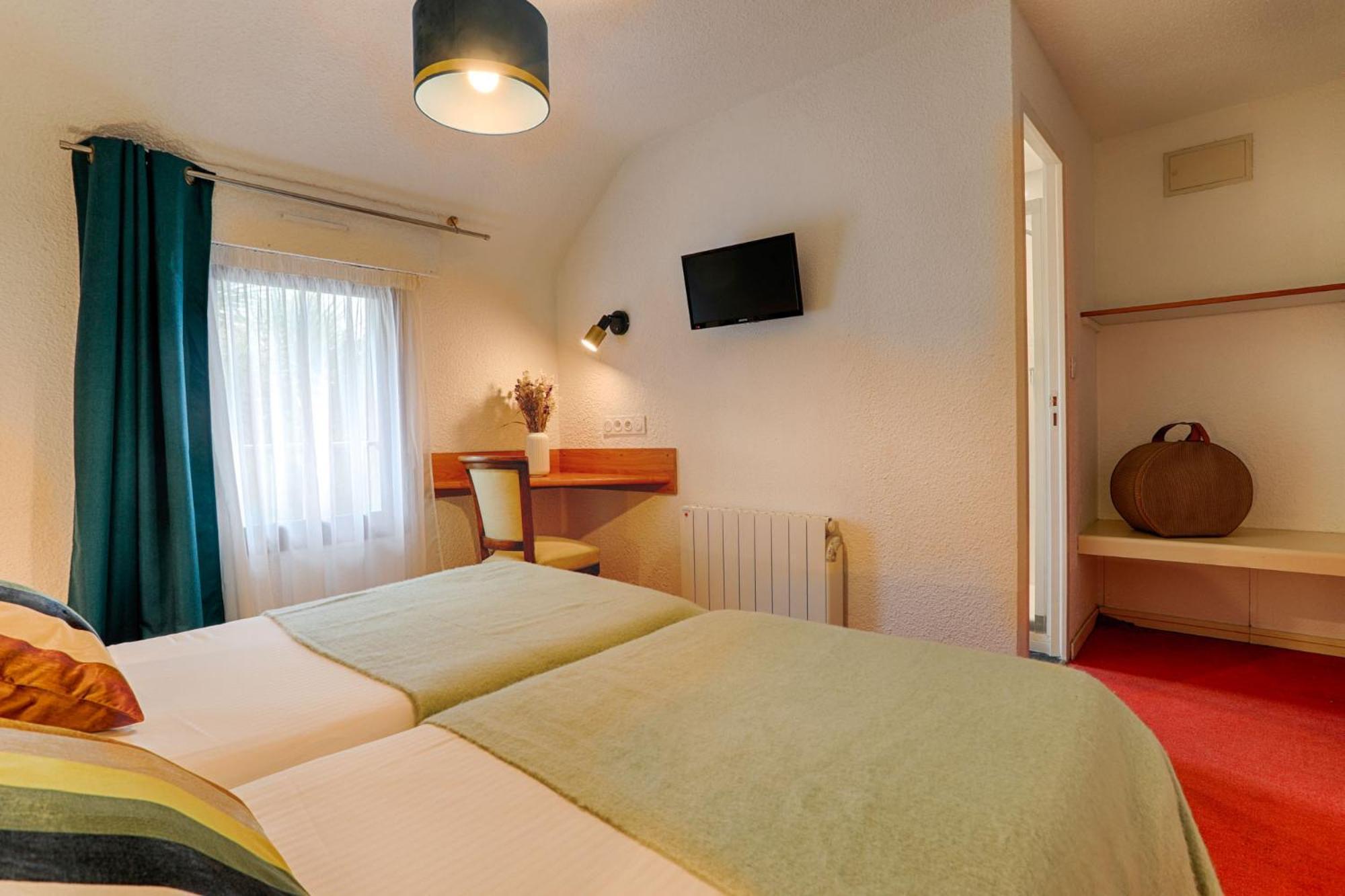 Hotel Le Branhoc - Brit Hotel Auray Esterno foto